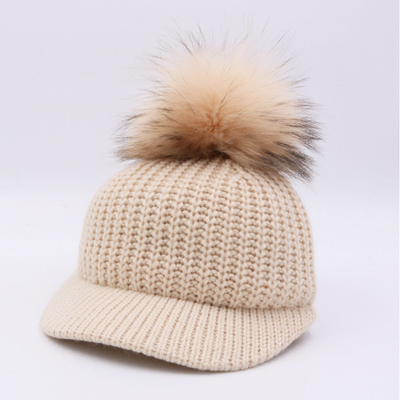 قبعات الصوف أعلى الشتاء البيسبول ، ريال الراكون الفراء رجل بوم بوم قبعة صغيرة