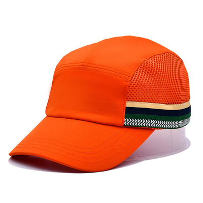 قبعة كامبر ذات الحافة المنحنية مع شعار مطرز لتجربة خارجة نهائية