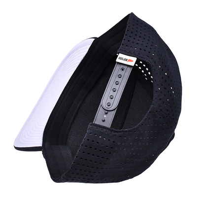 أسود 6 لوحة شاحنة قبعة Snapback البناء المنظم شعار الرصاصة المخصصة الشريط الخلفي 4 لوحة ثقوب الليزر
