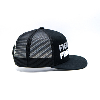 قبعة شاحنة مطرزة / قبعة شاحنة Snapback مع Snapback بلاستيكي وشعار مخصص