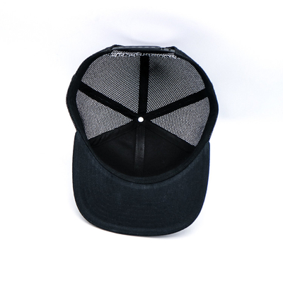 قبعة شاحنة مطرزة / قبعة شاحنة Snapback مع Snapback بلاستيكي وشعار مخصص