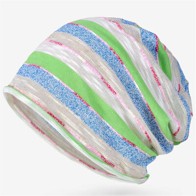 كعكة الشتاء الساخنة للشعر المعدل للشعر الجامد للأشخاص الكبار